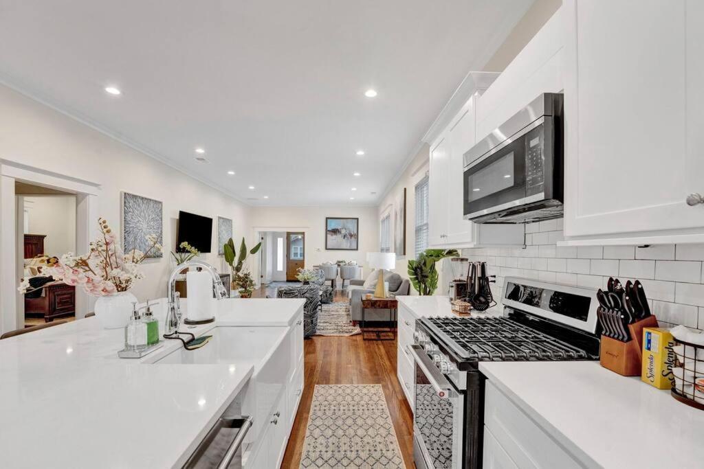 The Victorian - Elegant 3Br Home Near Overton メンフィス エクステリア 写真