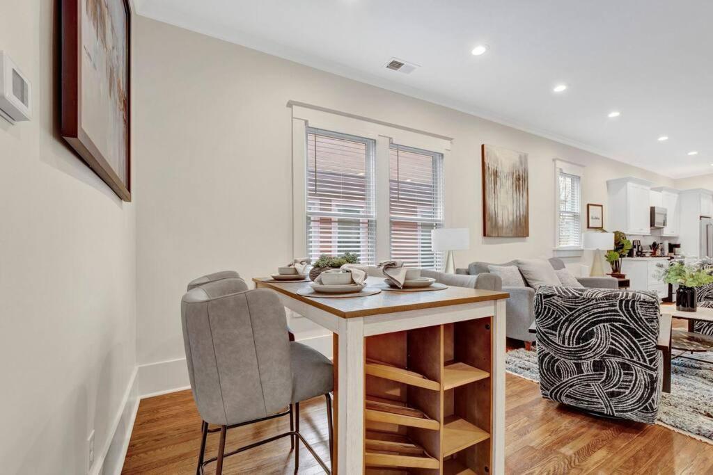 The Victorian - Elegant 3Br Home Near Overton メンフィス エクステリア 写真