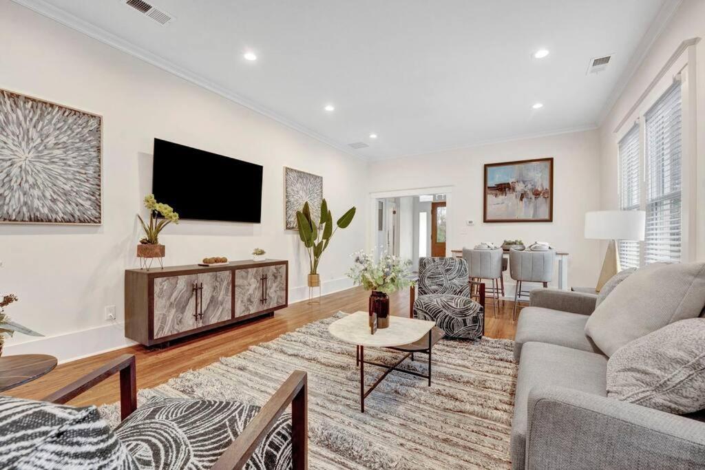 The Victorian - Elegant 3Br Home Near Overton メンフィス エクステリア 写真