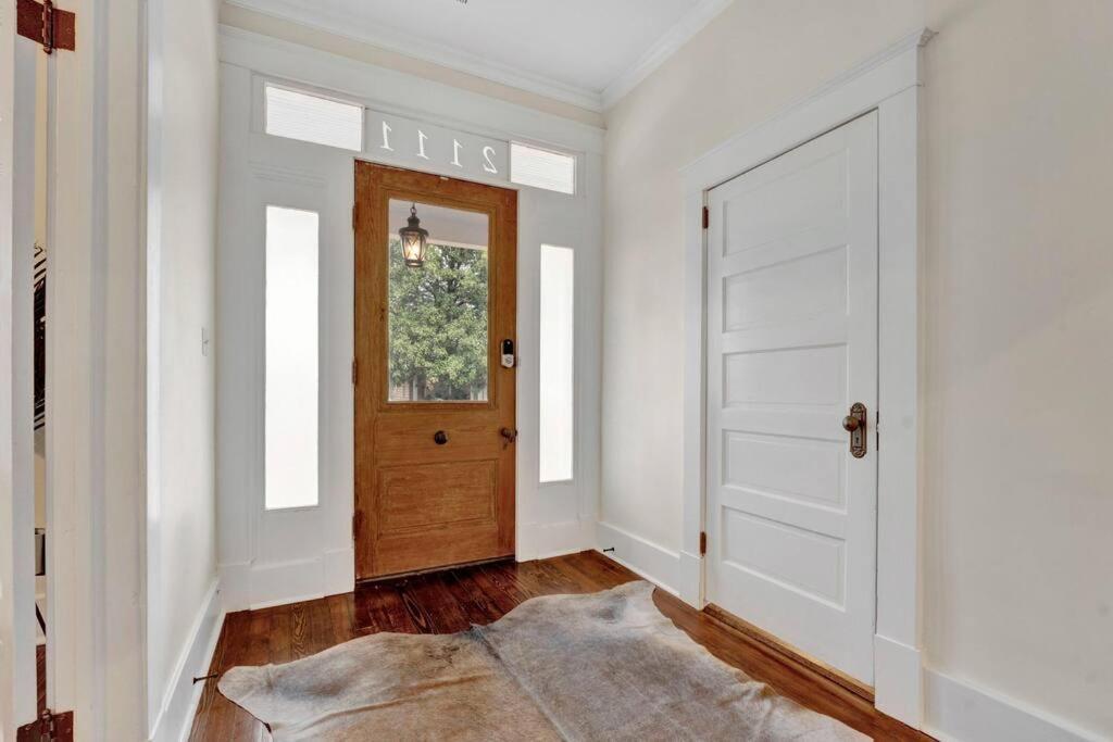 The Victorian - Elegant 3Br Home Near Overton メンフィス エクステリア 写真