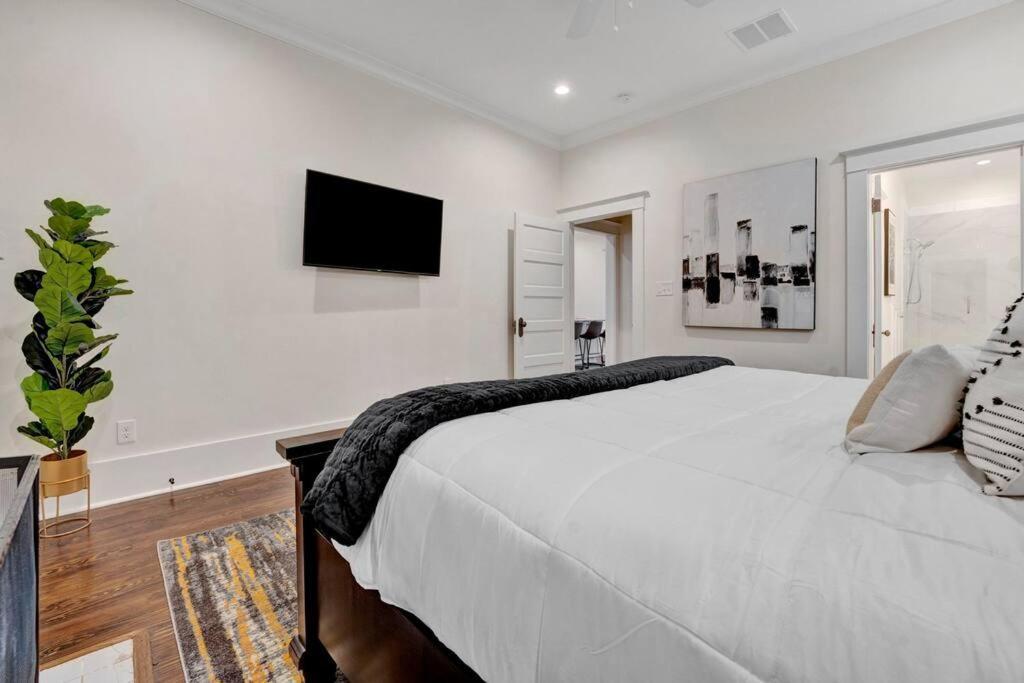 The Victorian - Elegant 3Br Home Near Overton メンフィス エクステリア 写真