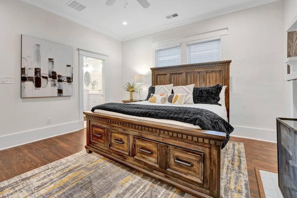 The Victorian - Elegant 3Br Home Near Overton メンフィス エクステリア 写真