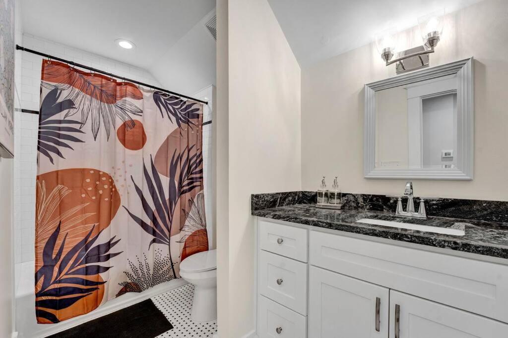 The Victorian - Elegant 3Br Home Near Overton メンフィス エクステリア 写真