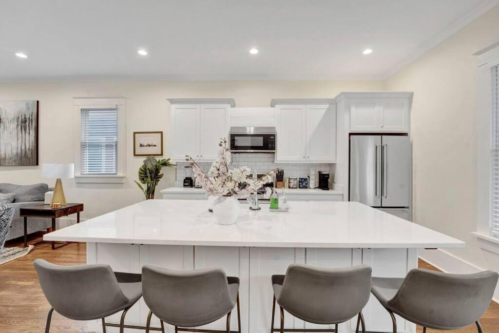 The Victorian - Elegant 3Br Home Near Overton メンフィス エクステリア 写真